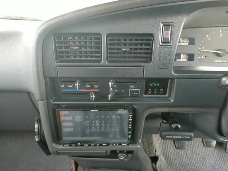 HILUX