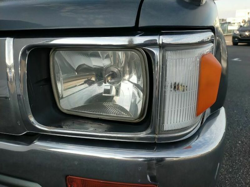 HILUX