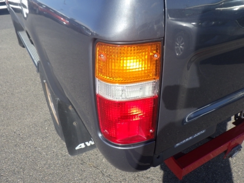 HILUX