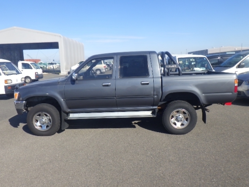 HILUX