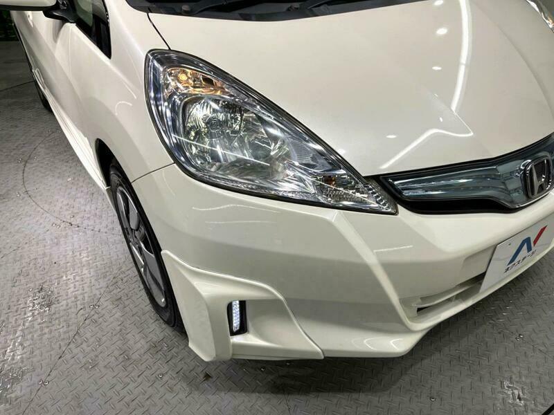 FIT HYBRID