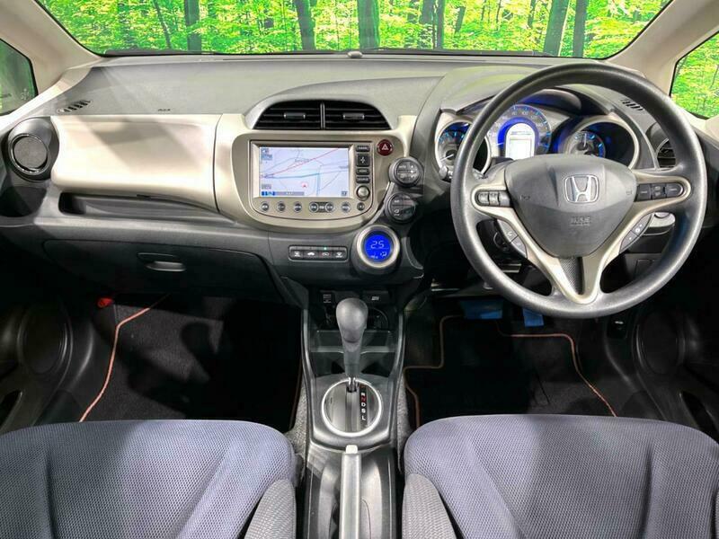 FIT HYBRID
