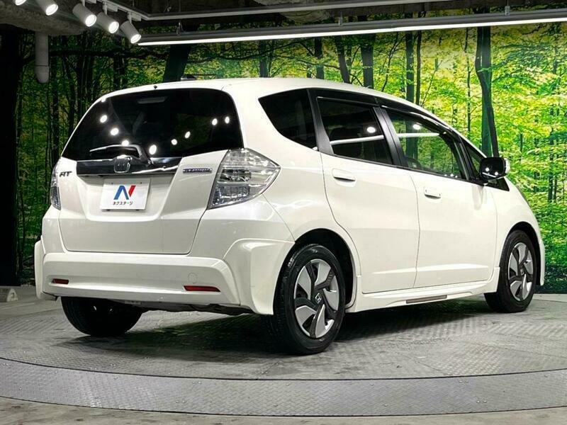 FIT HYBRID