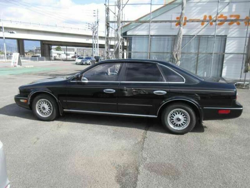 INFINITI Q45