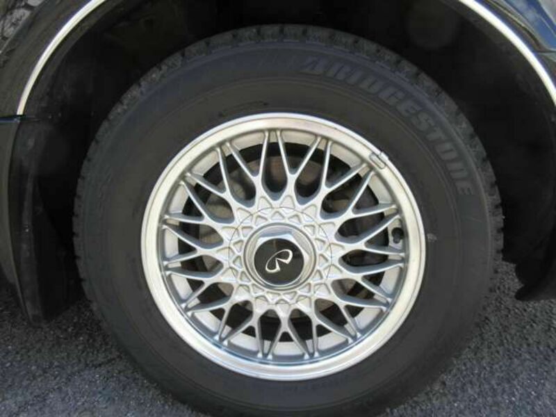 INFINITI Q45