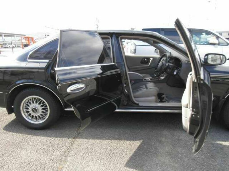 INFINITI Q45