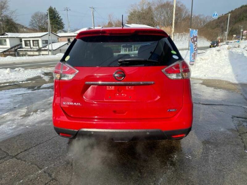 X-TRAIL