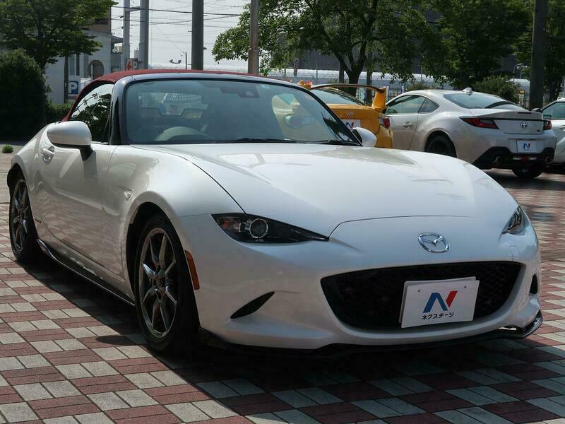 ROADSTER