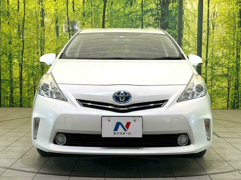 PRIUS ALPHA