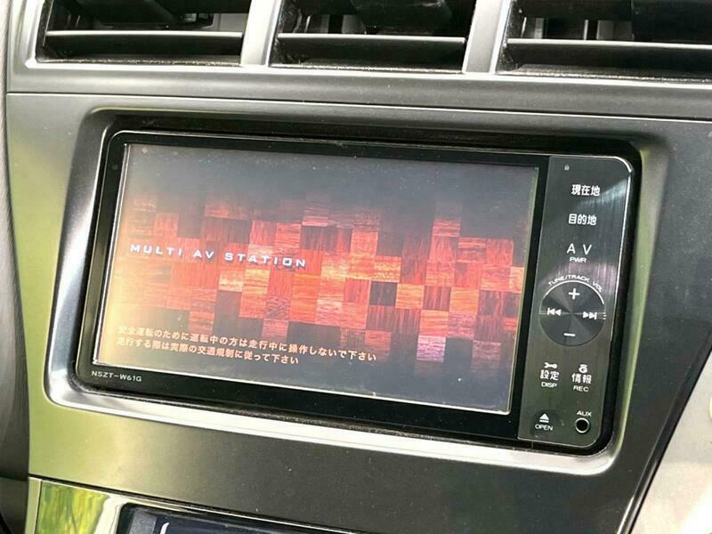 PRIUS ALPHA
