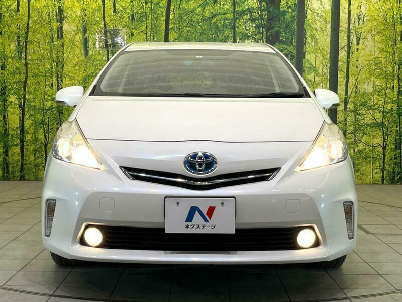 PRIUS ALPHA