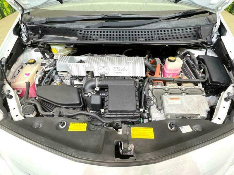 PRIUS ALPHA