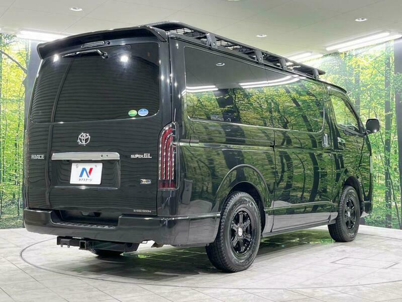 HIACE VAN-15