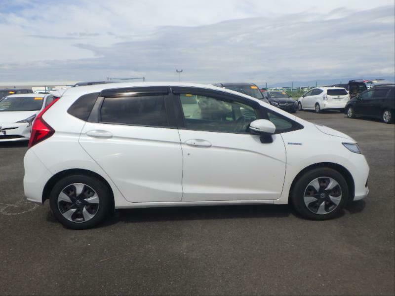 FIT HYBRID