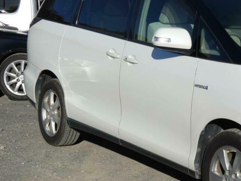 ESTIMA HYBRID