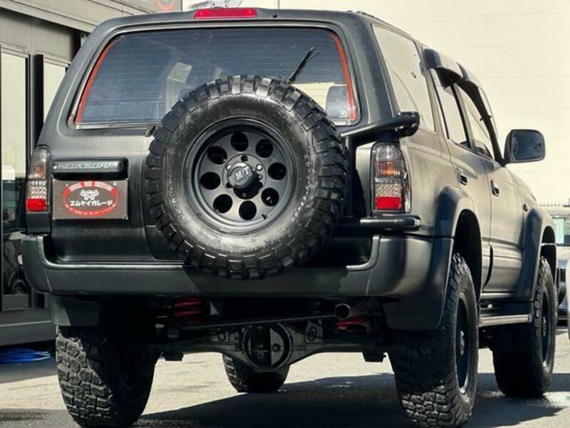 HILUX SURF