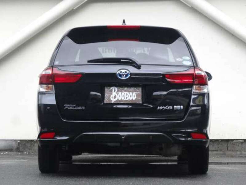 COROLLA FIELDER