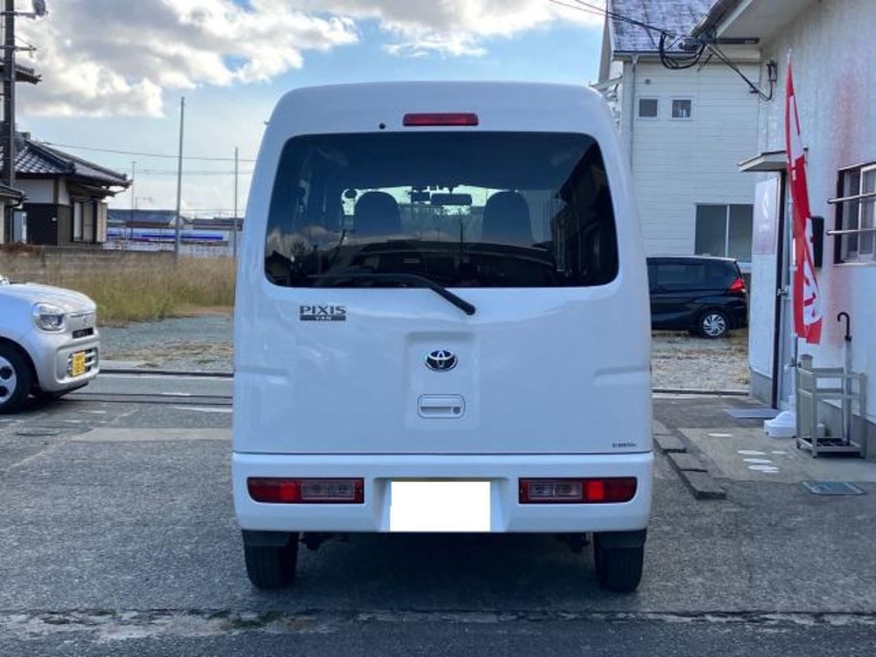 PIXIS VAN