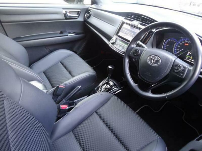 COROLLA FIELDER