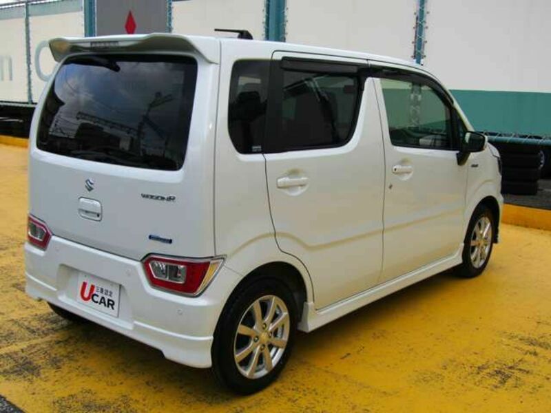 WAGON R