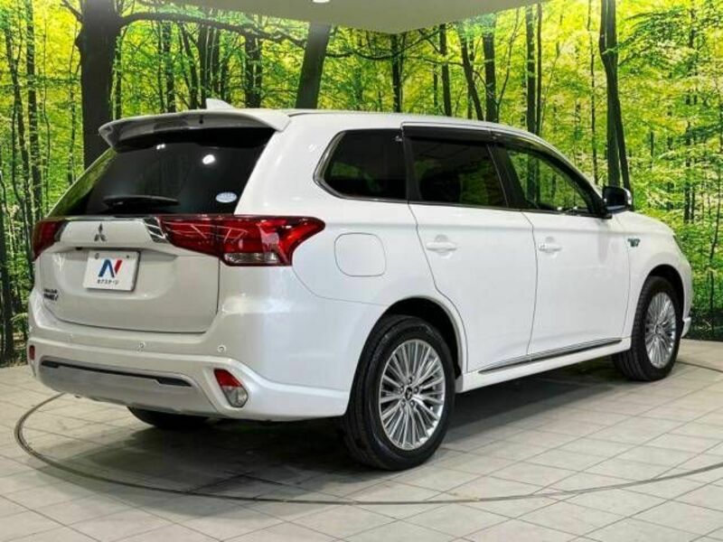 OUTLANDER PHEV