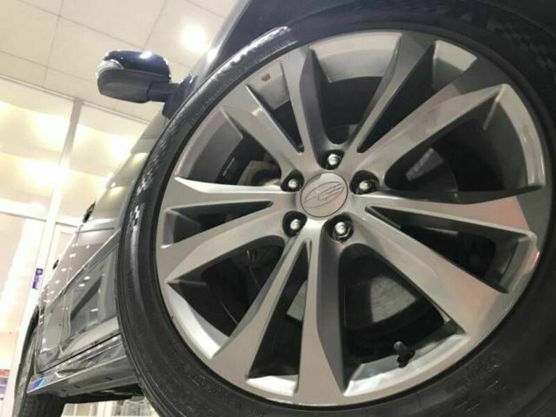 LEGACY B4