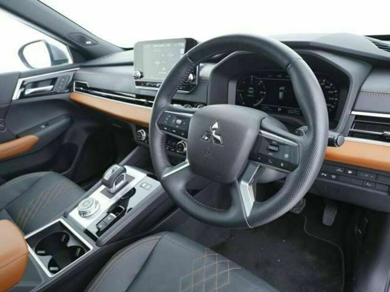 OUTLANDER PHEV