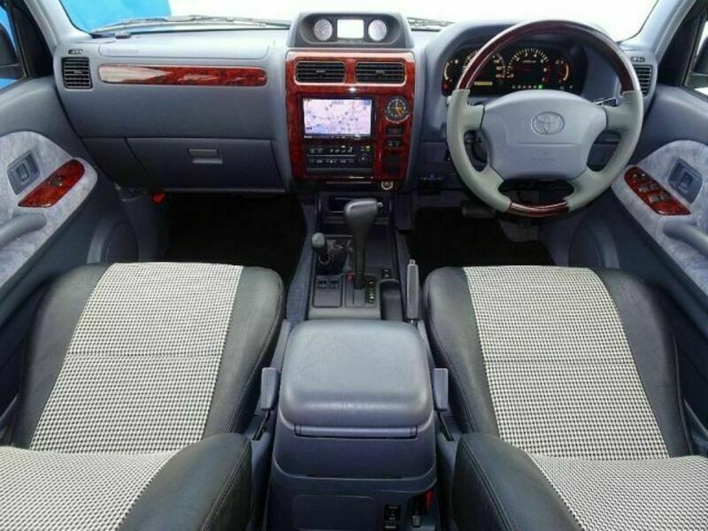 LAND CRUISER PRADO