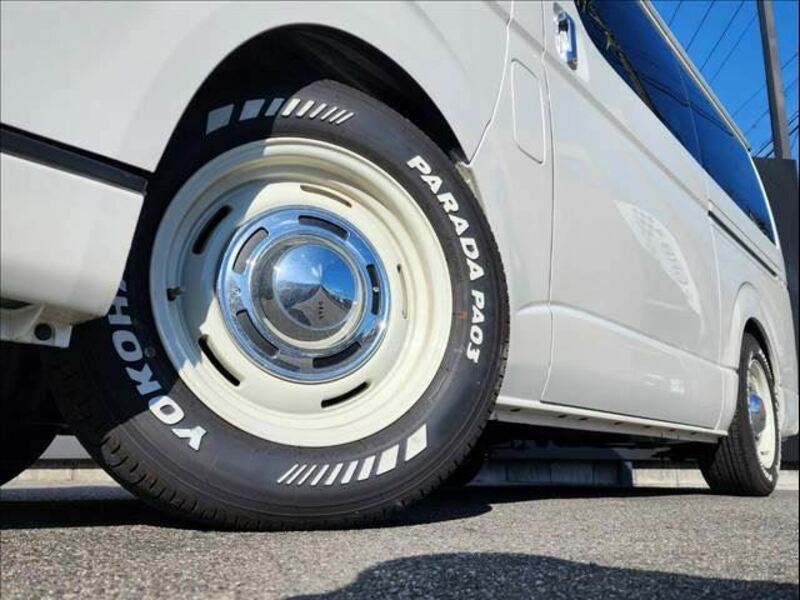 HIACE VAN