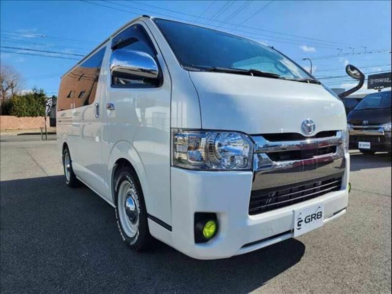 HIACE VAN