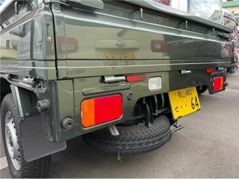 CARRY TRUCK
