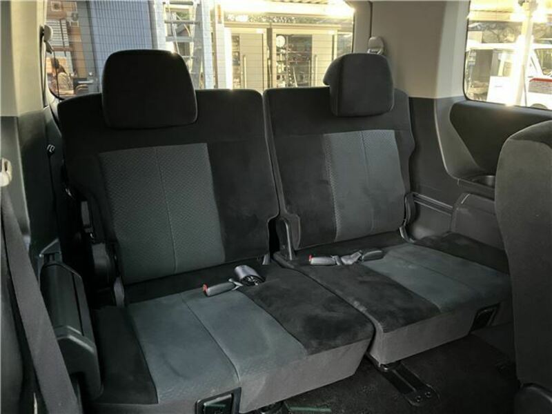 DELICA D5