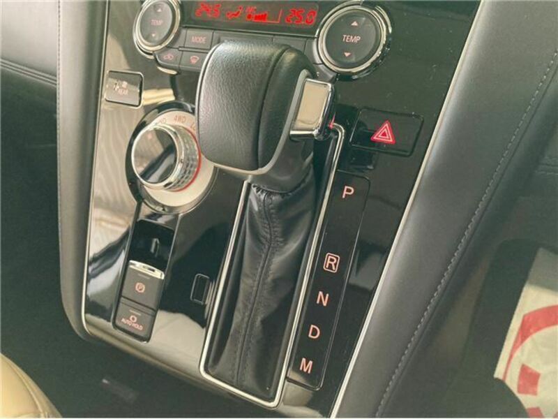 DELICA D5