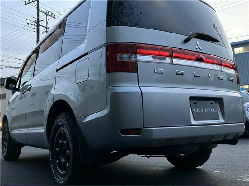 DELICA D5
