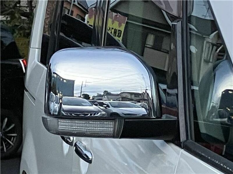 DELICA D5