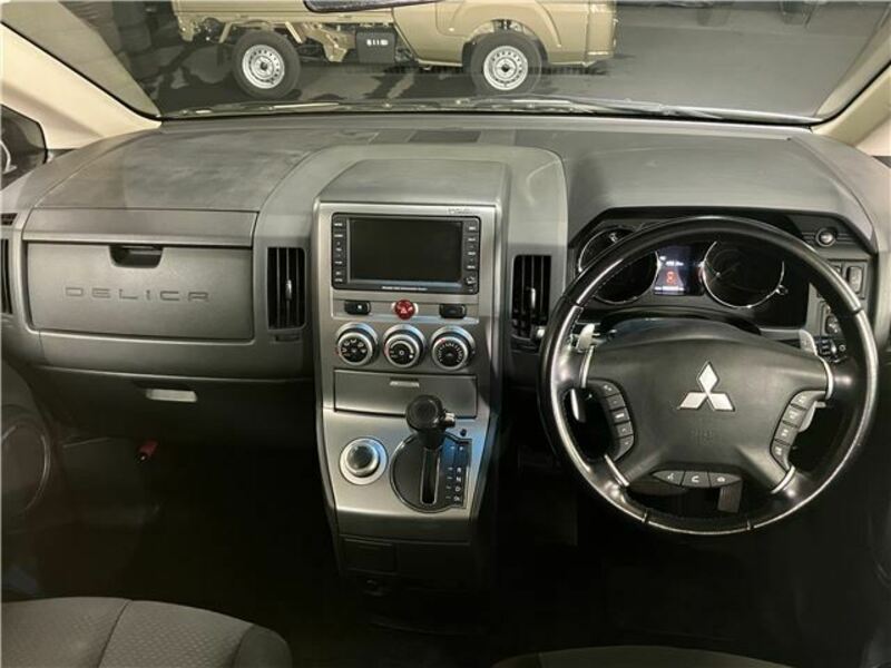 DELICA D5