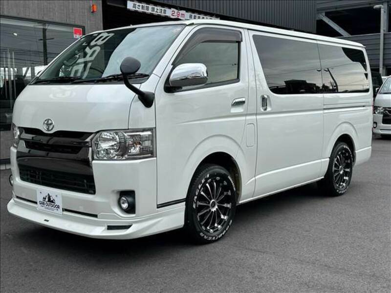 HIACE VAN