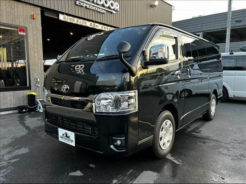 HIACE VAN