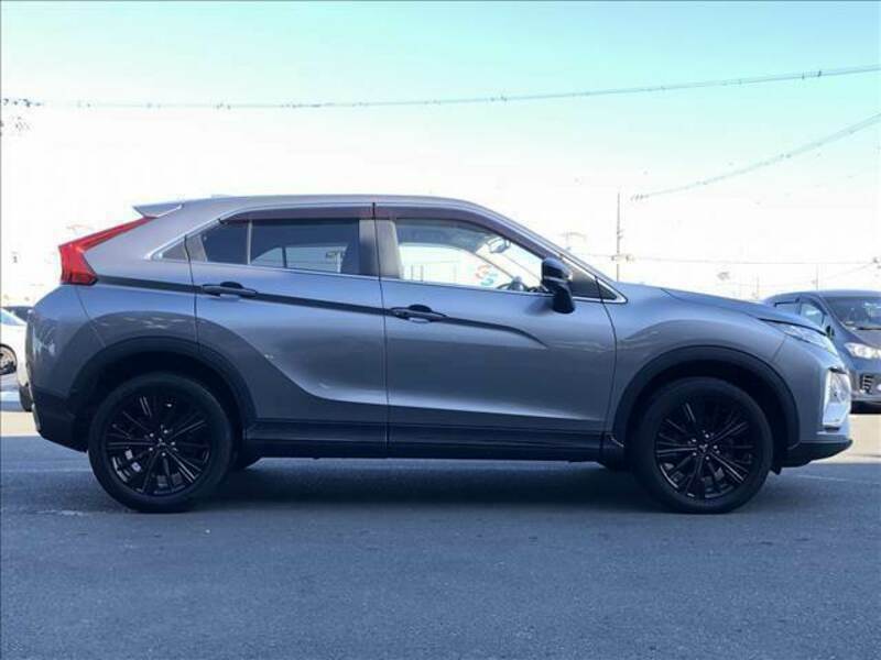 ECLIPSE CROSS
