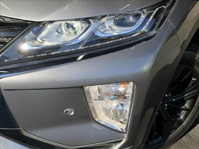 ECLIPSE CROSS