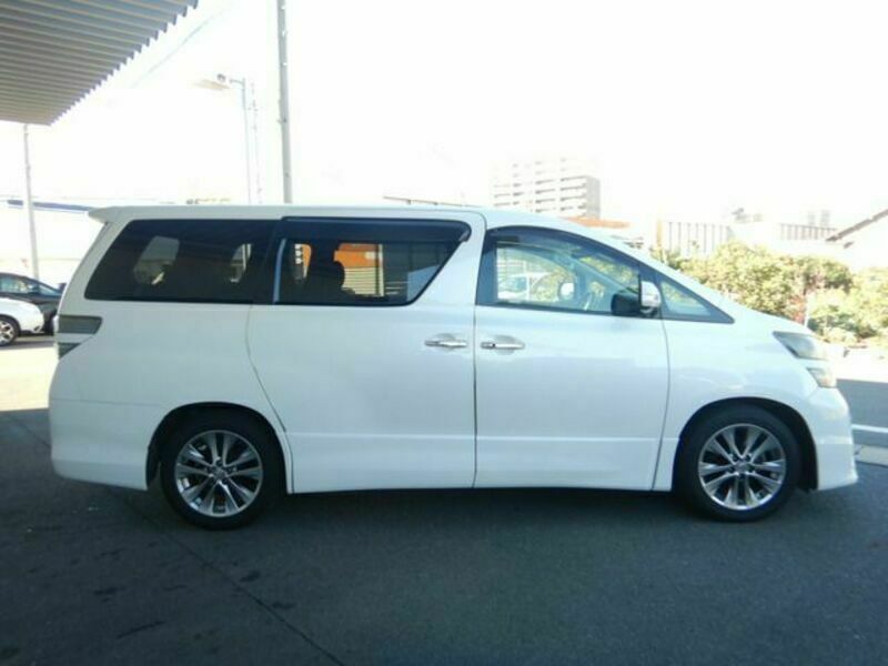 VELLFIRE