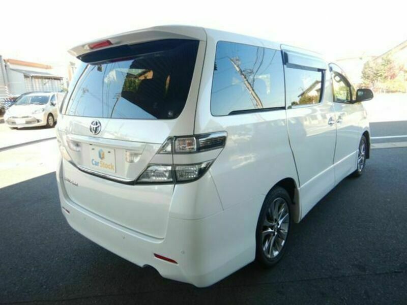 VELLFIRE