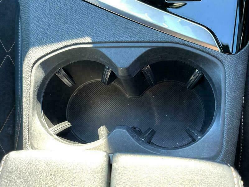 3008