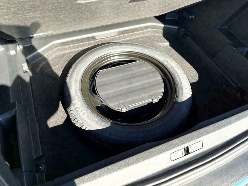 3008