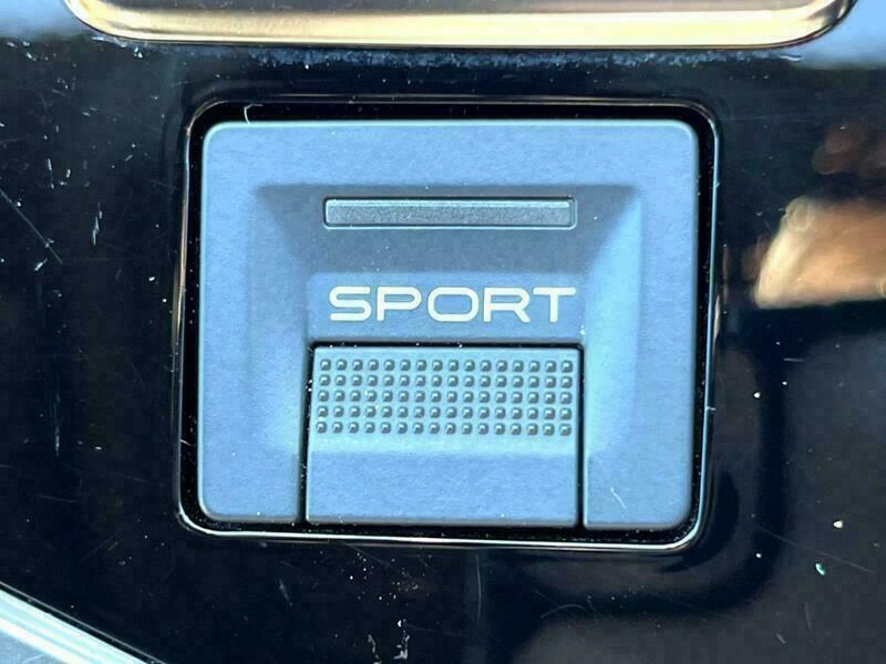3008