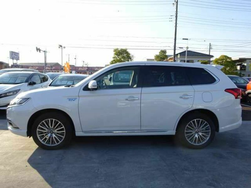 OUTLANDER PHEV