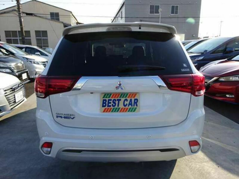 OUTLANDER PHEV