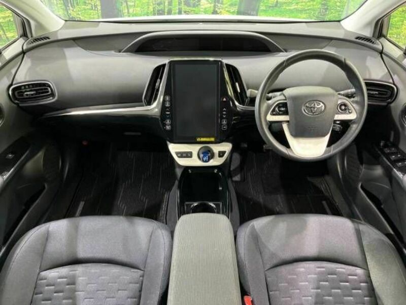 PRIUS PHV