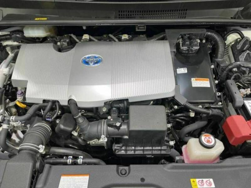 PRIUS PHV