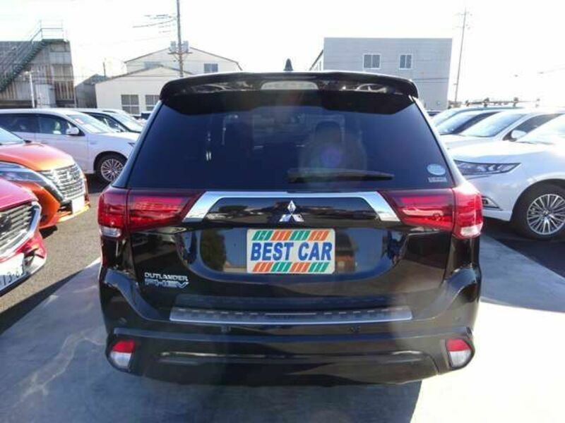 OUTLANDER PHEV